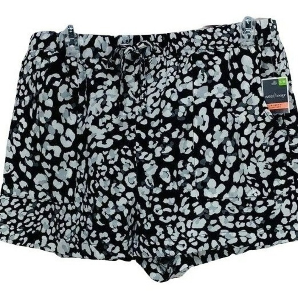 West Loop Black White Dotted Animal Print Elastic Waist Shorts Size S/M NWT